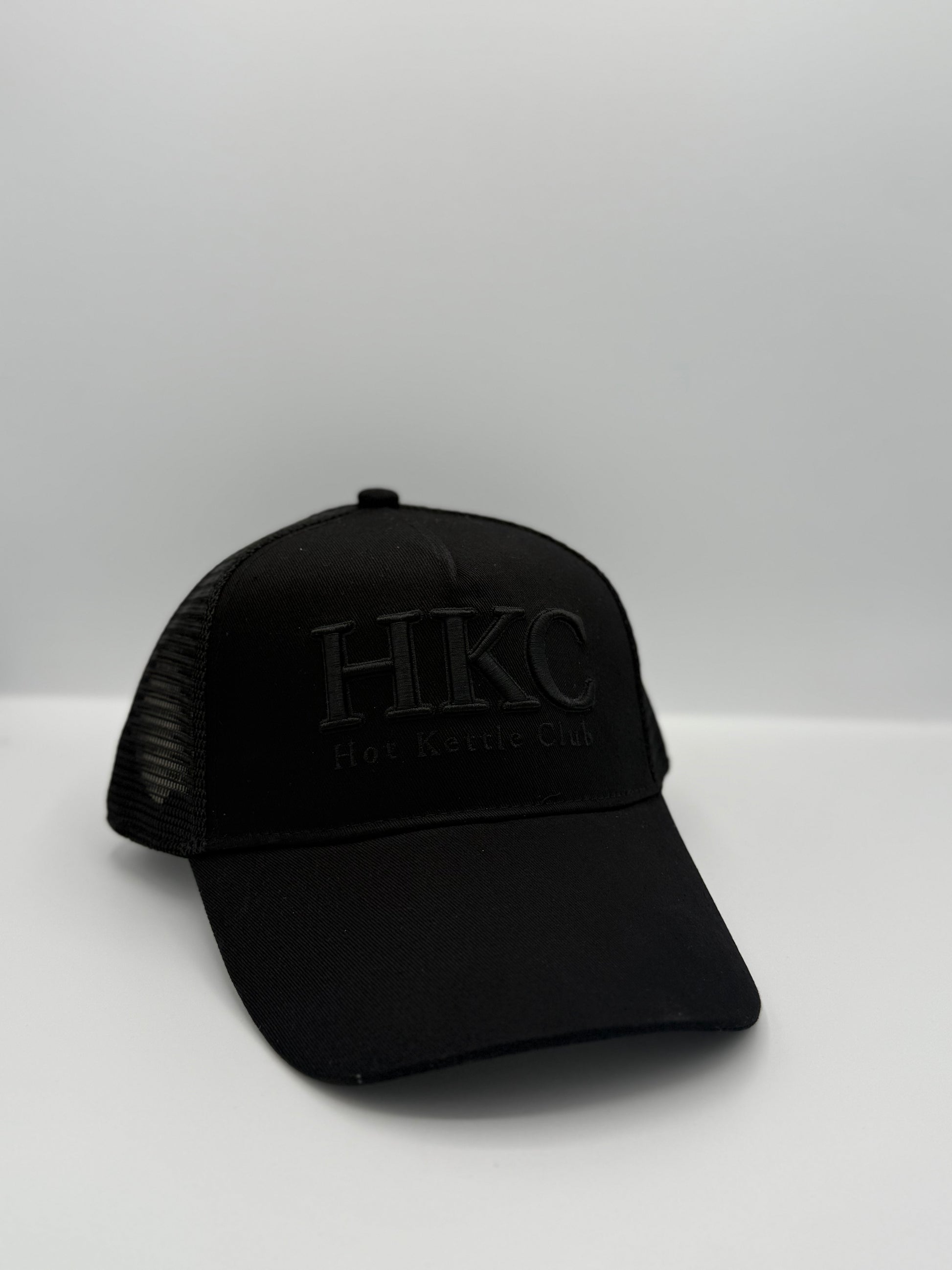 HKC Signature Kettle Lid — All Black. All Class.