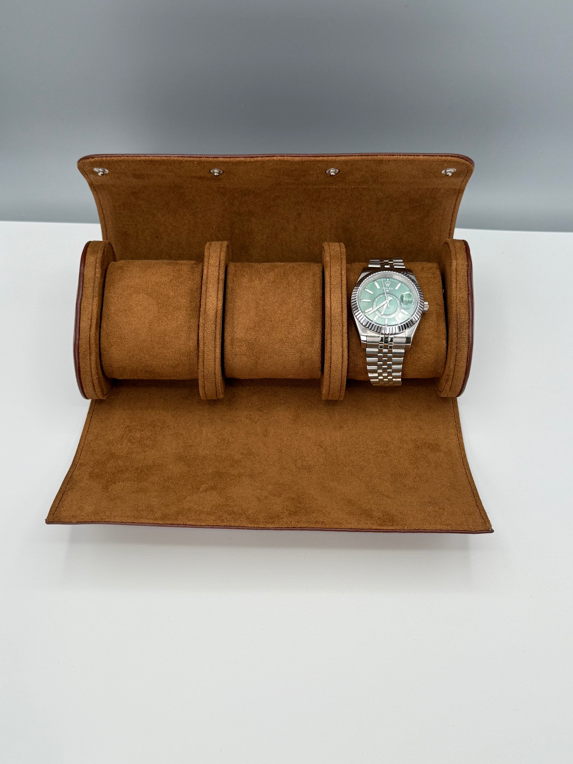 Triple Watch Role (Tan)