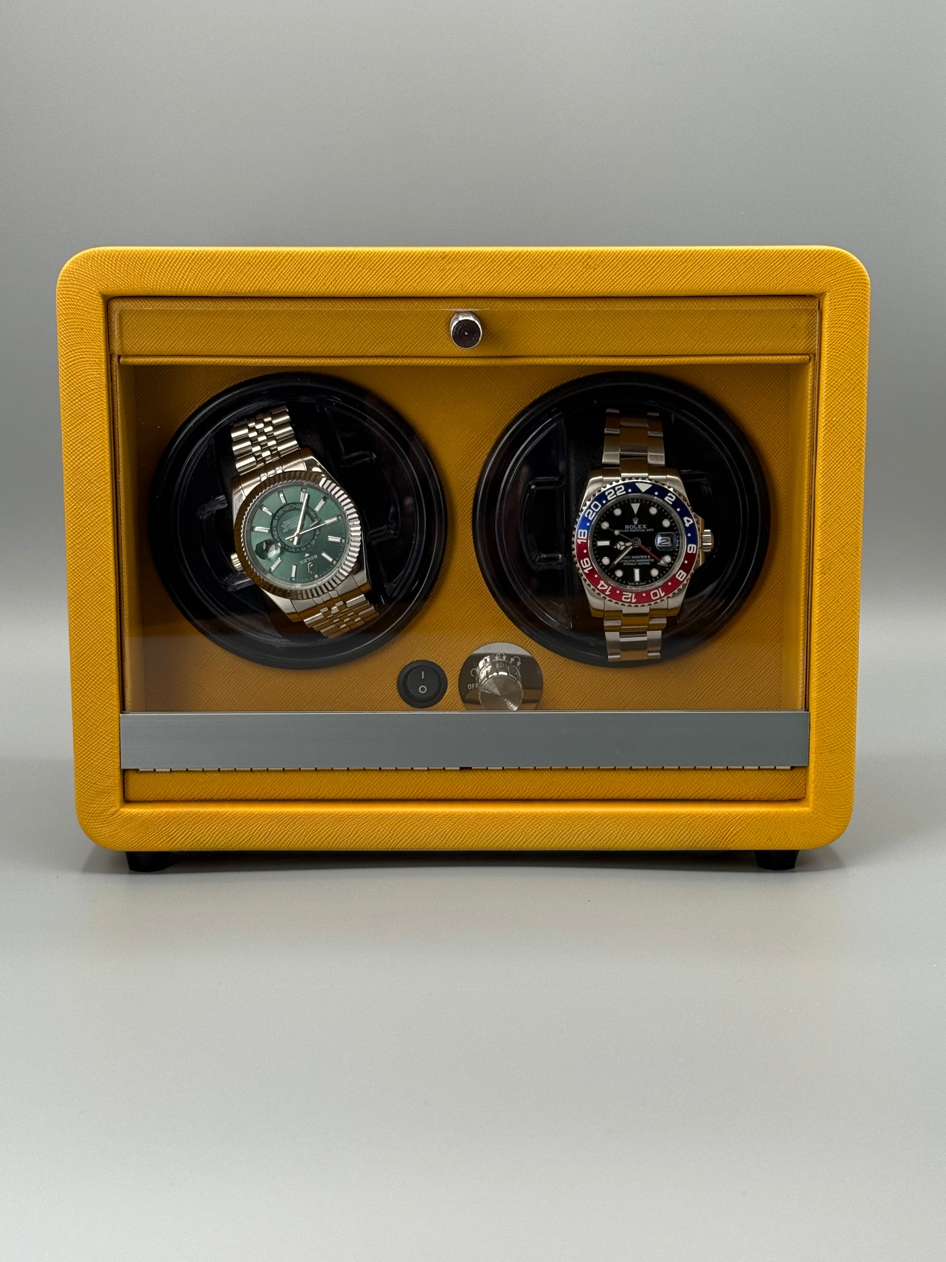 Twin watch Winder