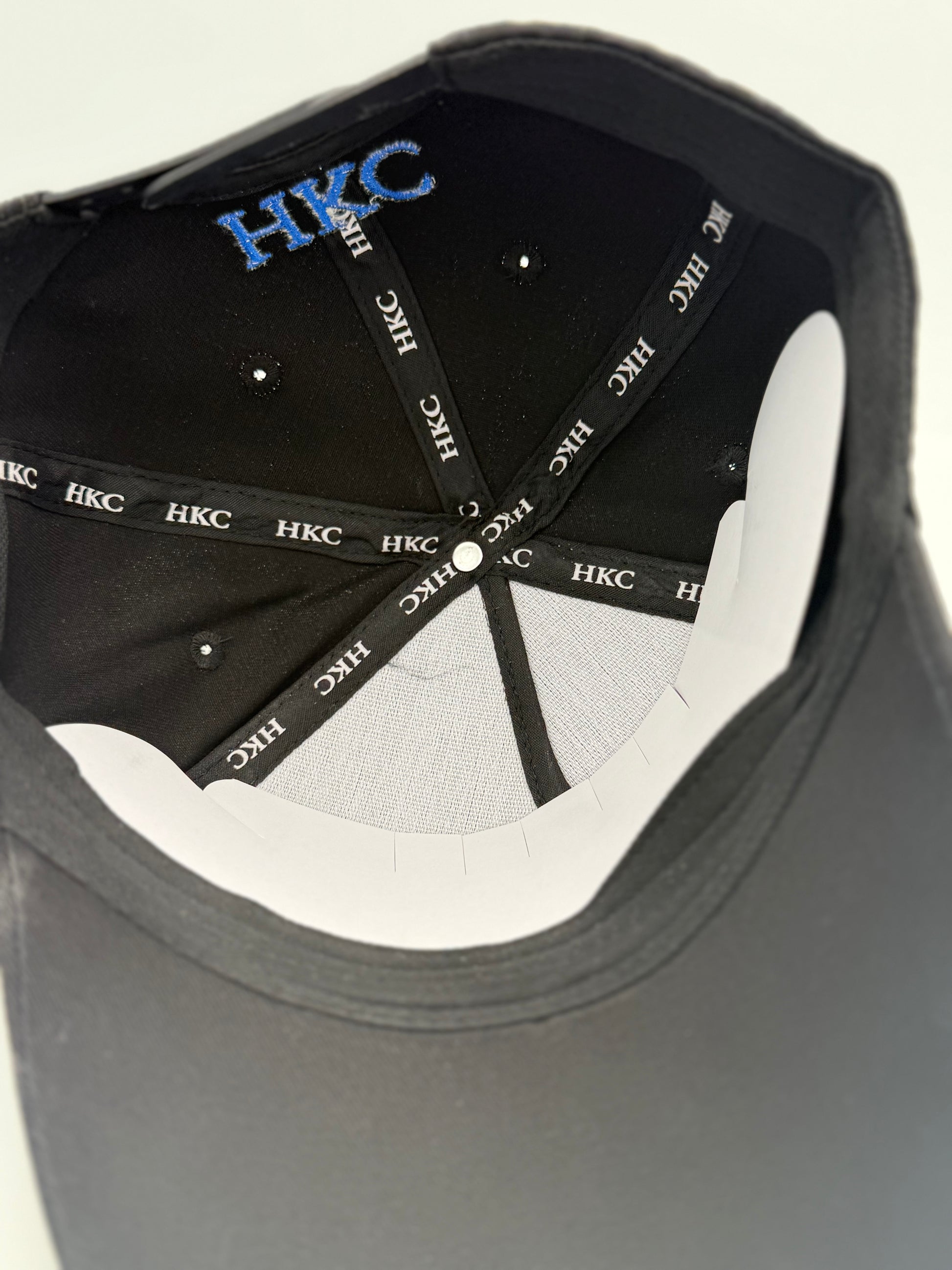 HKC Signature Kettle Lid — All Black. All Class.