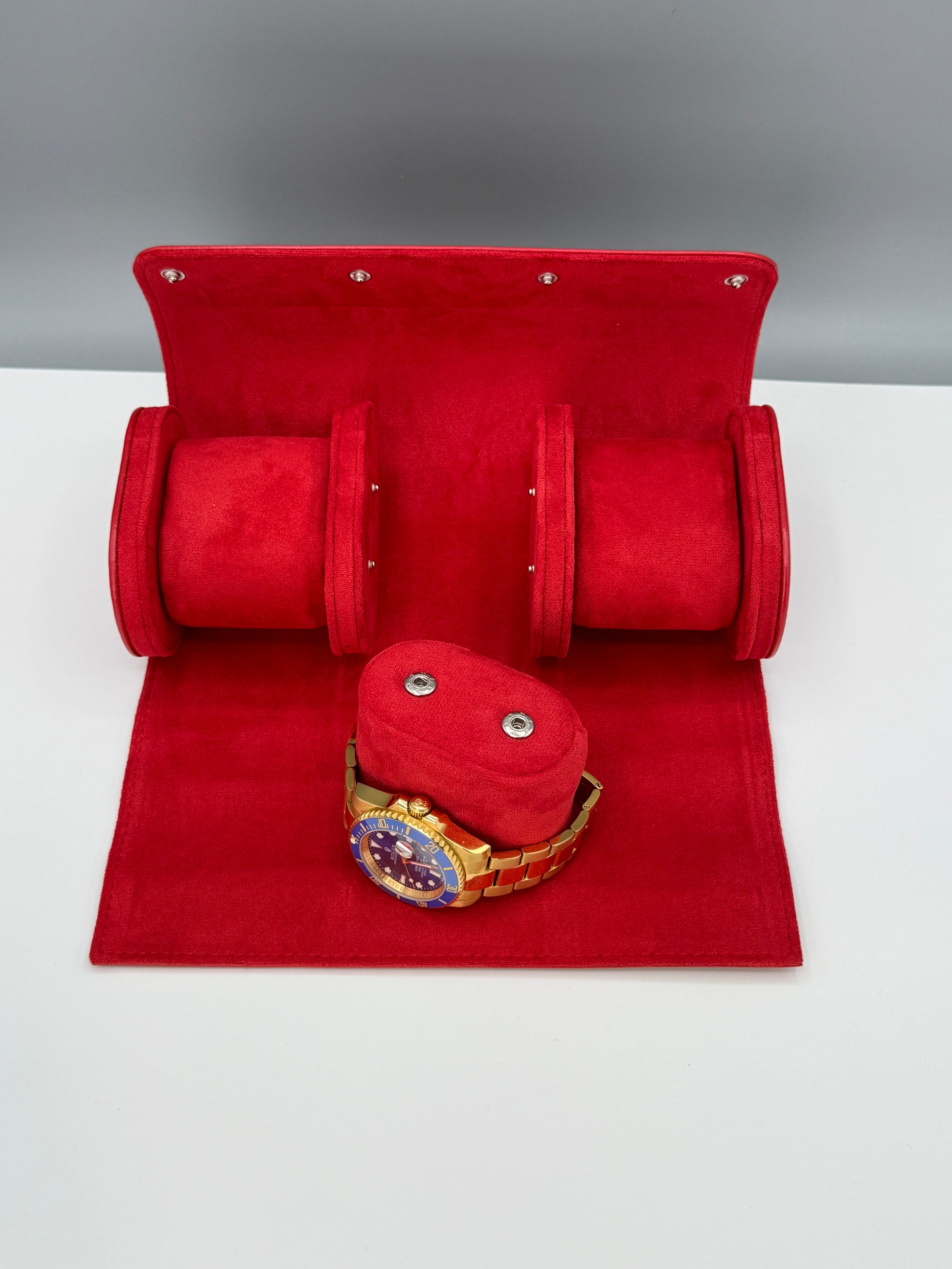 Triple Watch Role (Red)